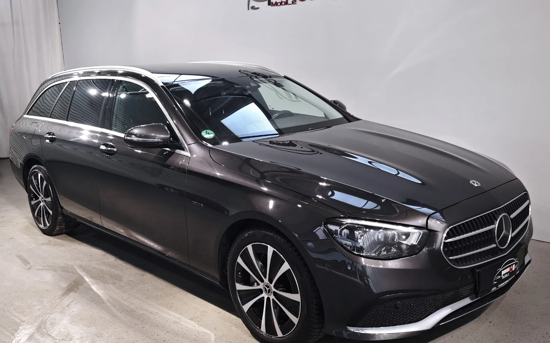 Zunanja slika - Mercedes-Benz E-Class - E300e PHEV ACC KAM NAVI LED PDC LANE VIRTUAL USNJE - 6