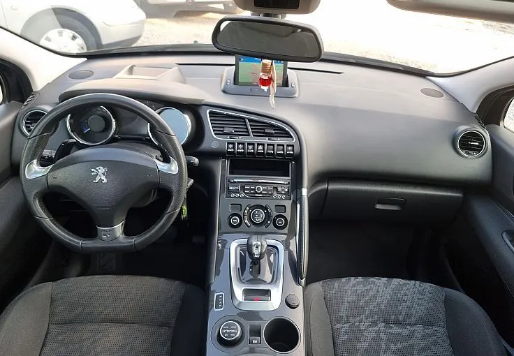 Zunanja slika - Peugeot 3008 - HYBRID 4X4 2.0 HDi+elektromotor- BREZ POLOGA - 8