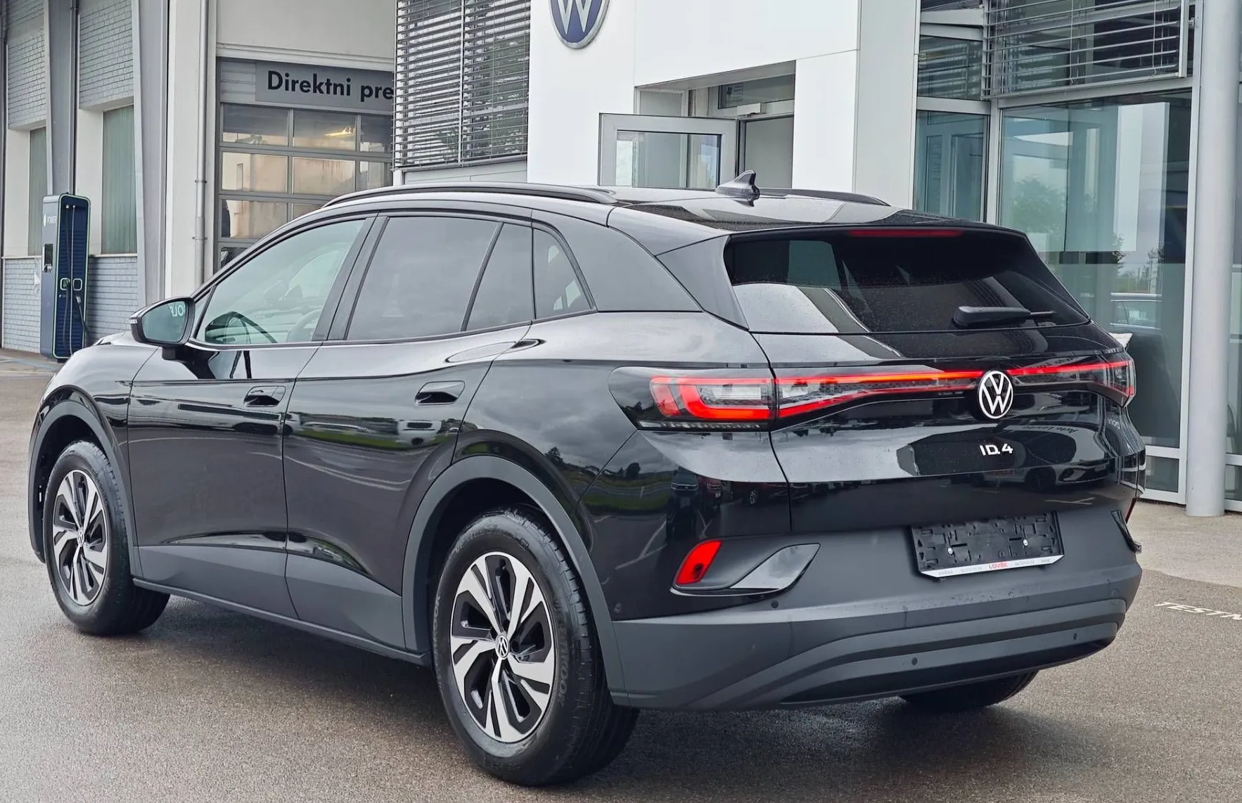 Zunanja slika - Volkswagen ID.4 - Pure Limited |Cena za podjetja 22340€ | - 4