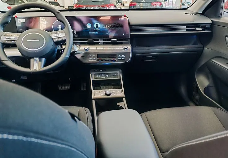 Zunanja slika - Hyundai Kona - EV 48.4kWh PREMIUM-AKT.T-TOPL.ČR-AMBIENT-LED-VIDEO - 7
