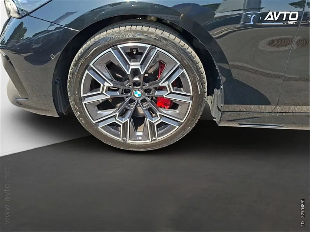 Zunanja slika - BMW Serija 5 - 540d xDrive - 5