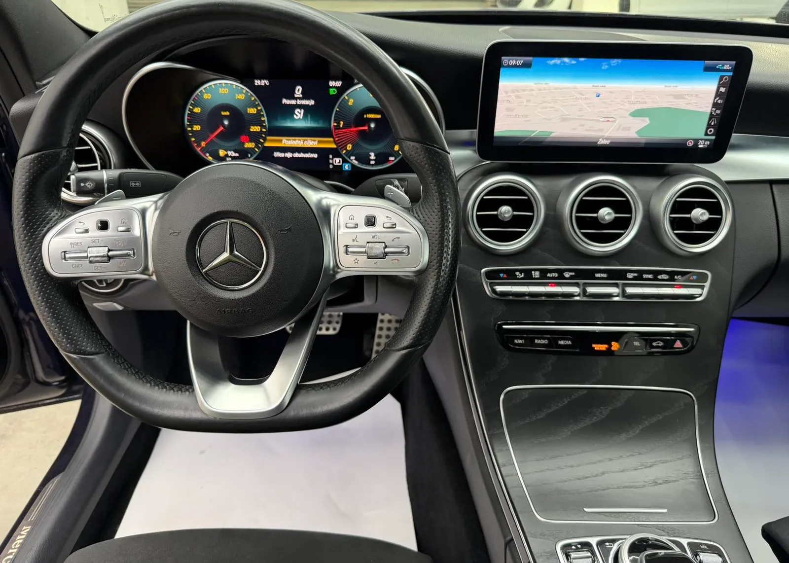 Zunanja slika - Mercedes-Benz C Class Limousine - C-Razred C 220 d Avt. - 3