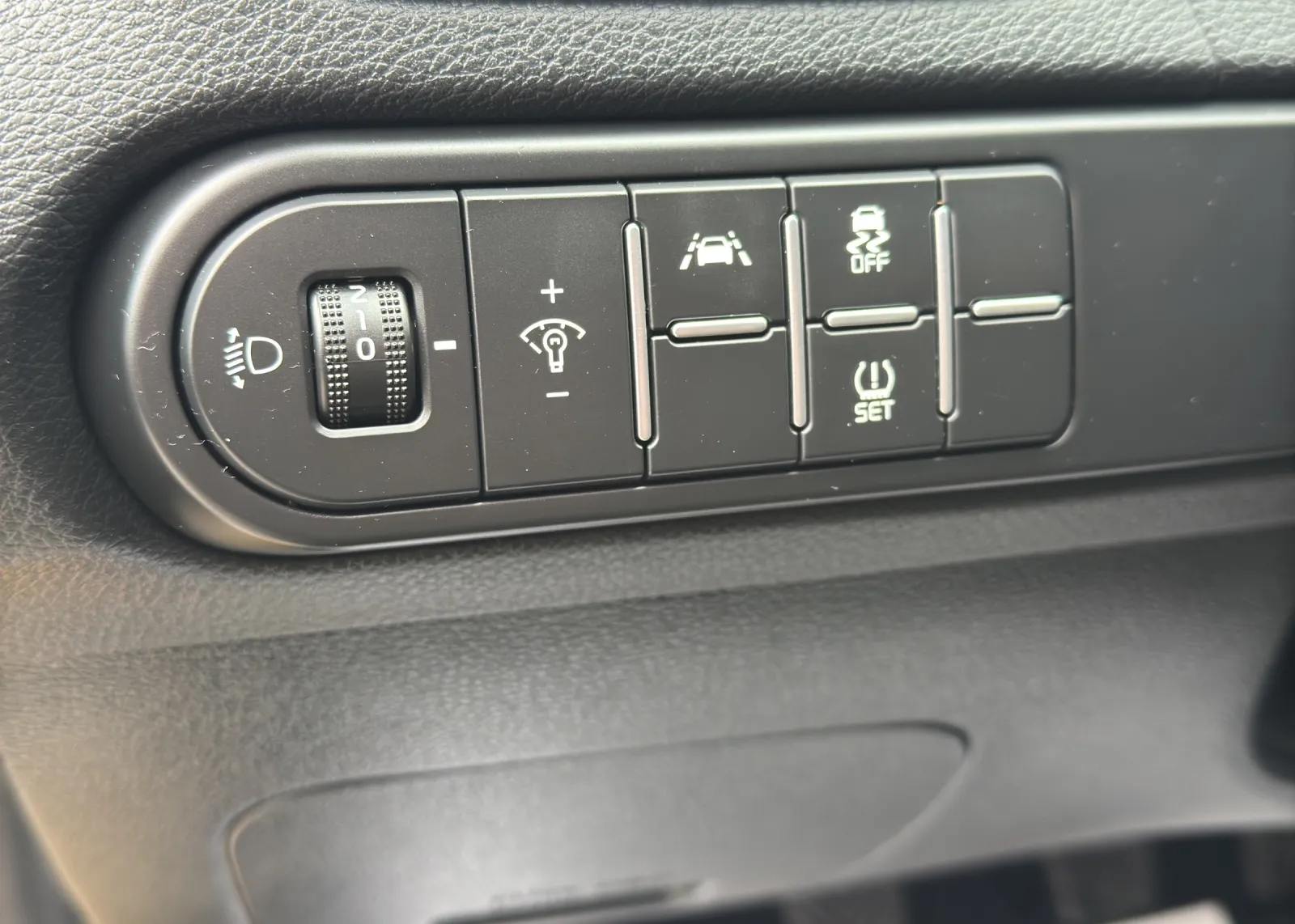 Zunanja slika - KIA XCeed - 1,0 T-GDI EX Way ISG - 17