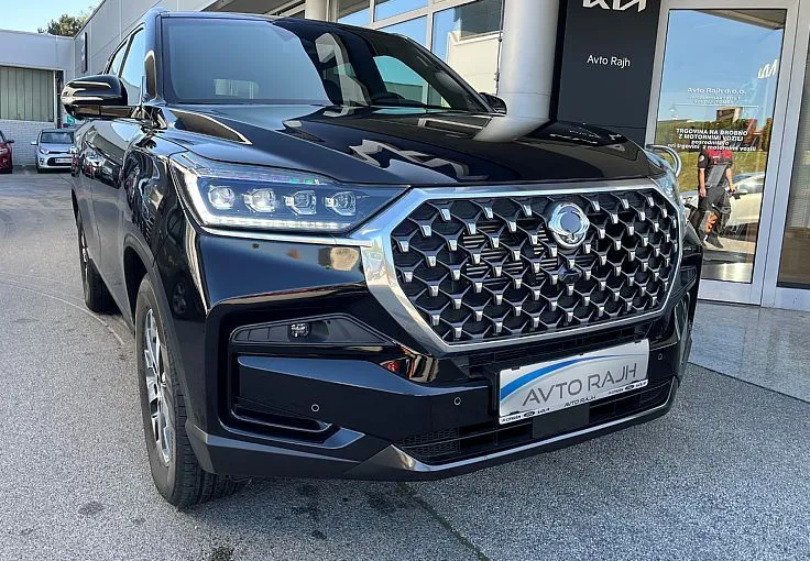 Zunanja slika - SsangYong Rexton - 2.2 XDi Limited+ 4x4 AT - 2