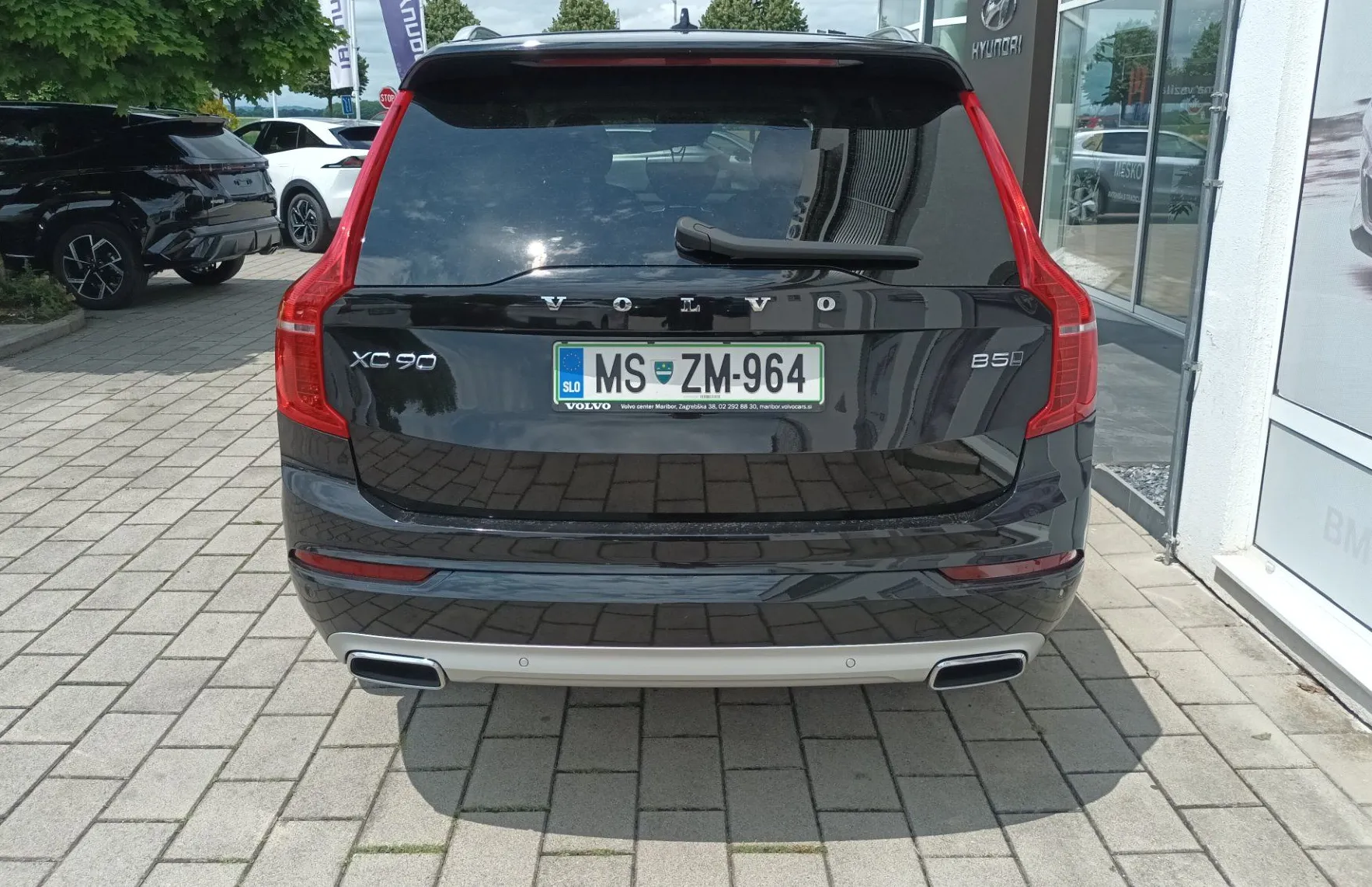 Zunanja slika - Volvo XC90 - B5D AWD Momentum Avt. - 6