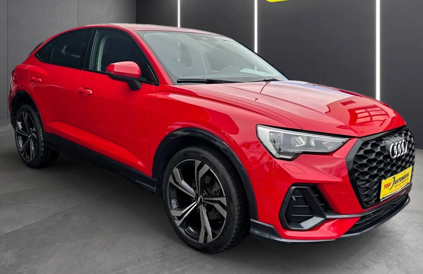 Zunanja slika - Audi Q3 - Sportback 35 TDI S tronic 21COL S LINE VIRTUAL NAVI PDC ACC - 10