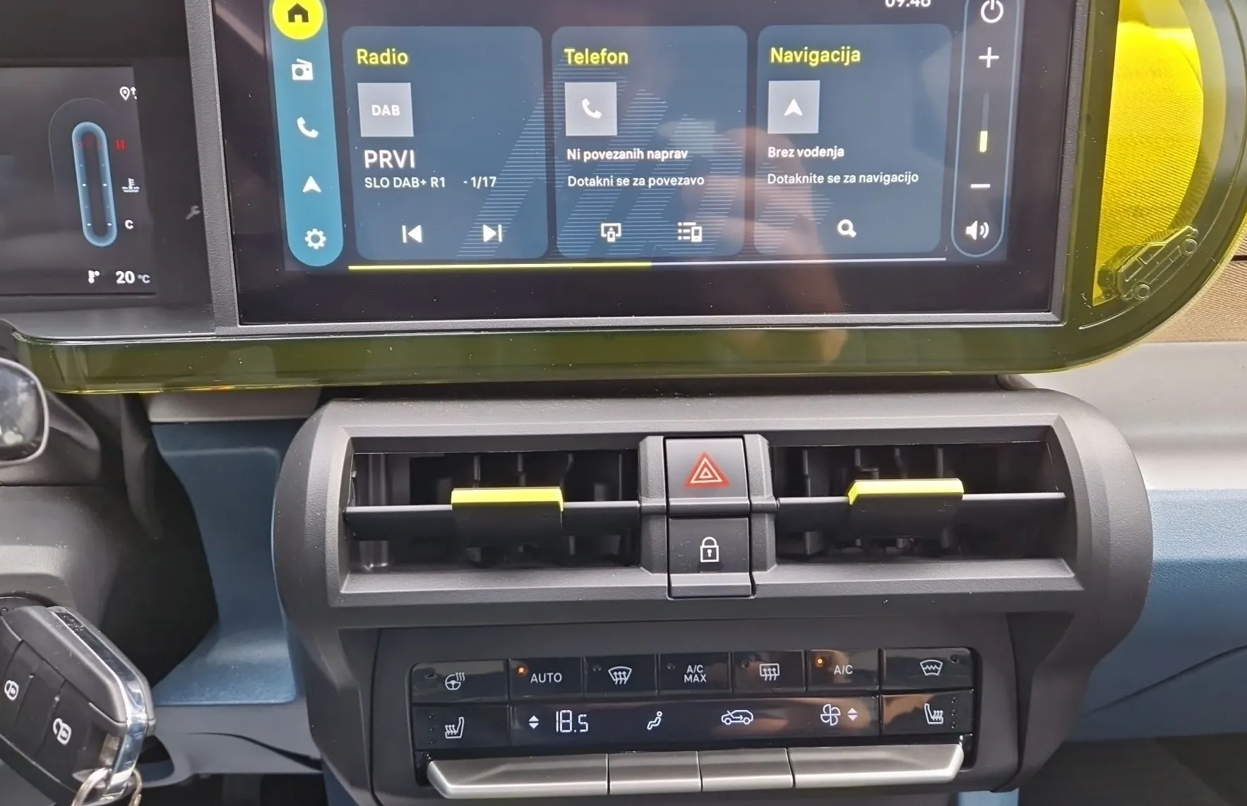 Zunanja slika - Fiat Grande Panda - 1.2 110 e-Hybrid ATv La PRIMA - 9