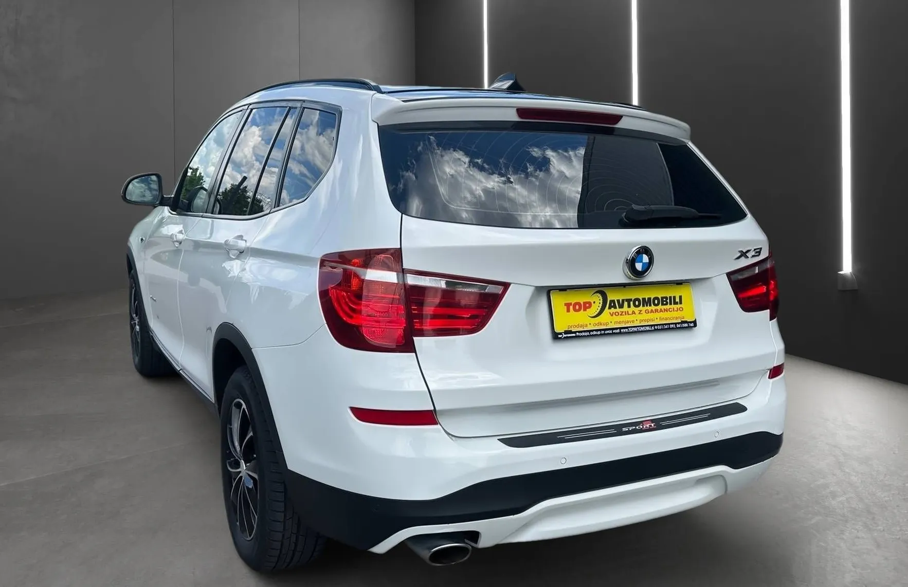 Zunanja slika - BMW X3 - serija :  xDrive 20d AUT. XENON NAVI PDC REDNO SERVISIR.. - 6