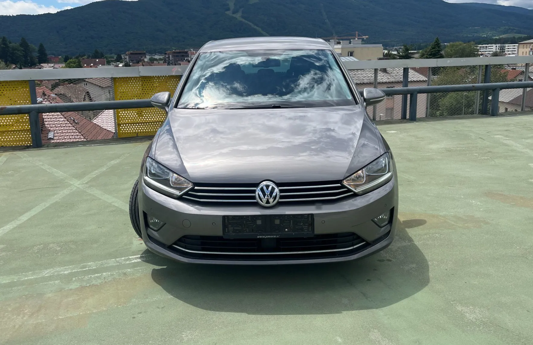 Zunanja slika - VW Golf - Sportsvan 1.6 TDI BMT Highline 2XPDC.NAVI.ACC.KLJUKA - 2