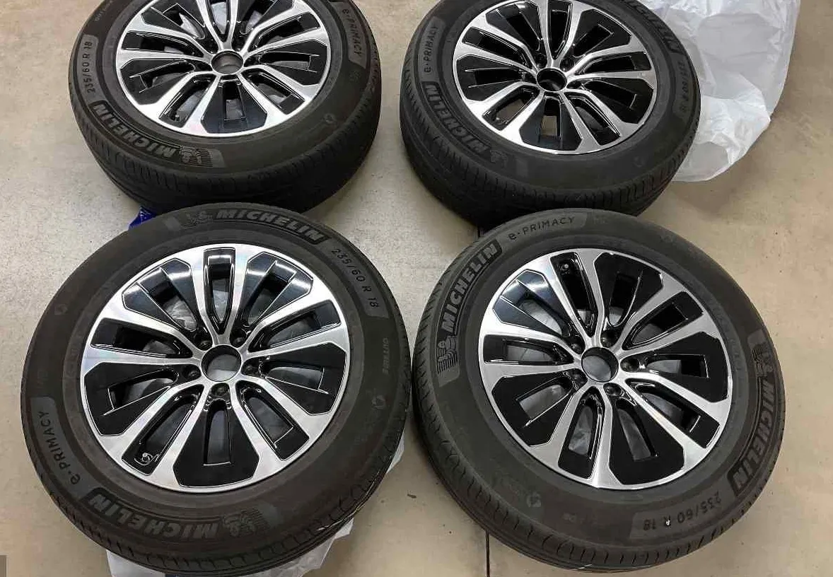 Zunanja slika - Mercedes-Benz GLC-Razred - GLC 220d 4MATIC Avantgarde Avt.NEMŠKI+4ALU.KAMERA - 20