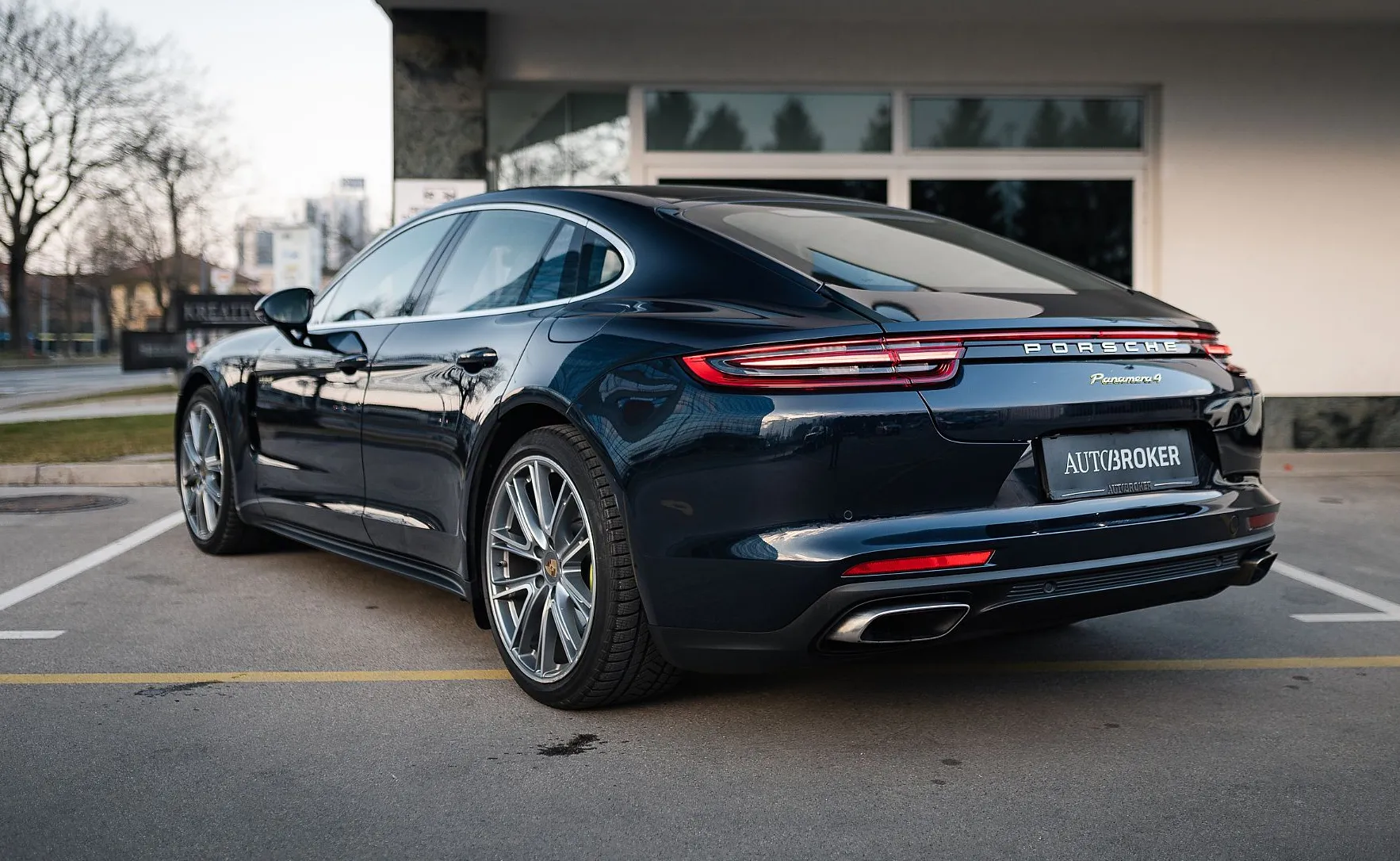 Zunanja slika - Porsche Panamera - 2.9 4 E-HYBRID DCT 4WD - SLO. VOZILO - 1. LASTNIK - 7