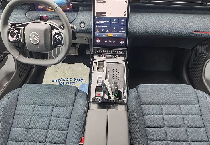 Zunanja slika - Citroën C5 Aircross - PLUS Hibrid 145 avtomatik + Paket Techno. Zima. Gr - 8