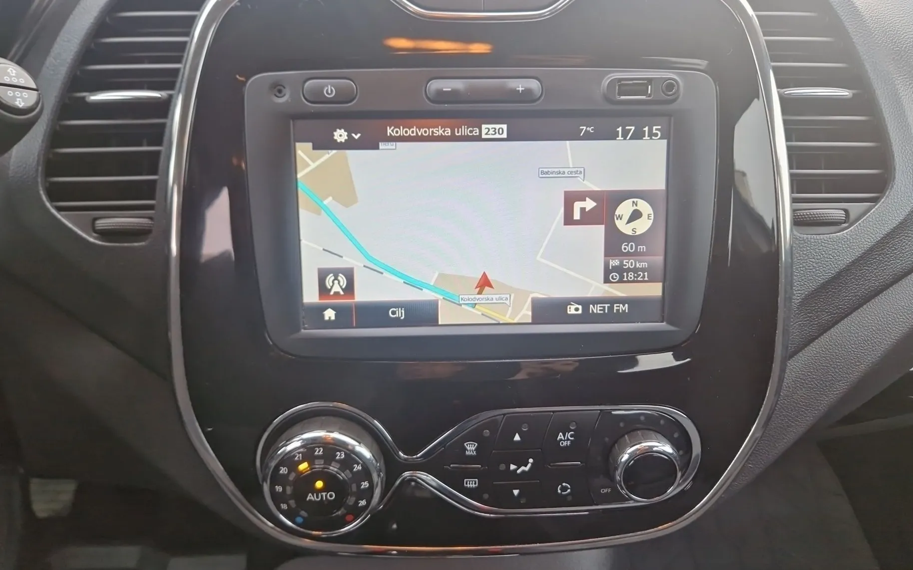 Zunanja slika - Renault Captur - Dynamique Energy dCi 90 - 13