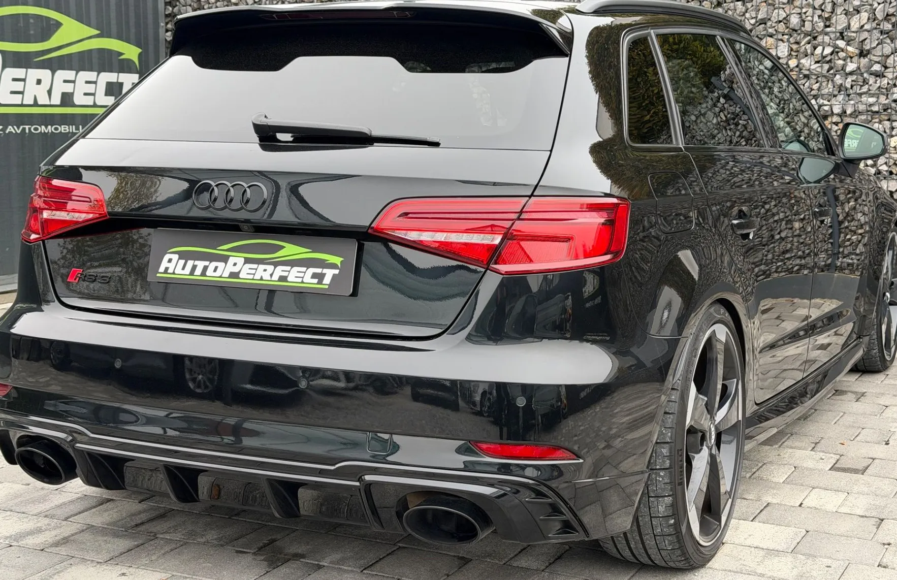 Zunanja slika - Audi S3 - R Sportback quattro 2.5 TFSI S tronic |DAZ|RS SPORT| - 6