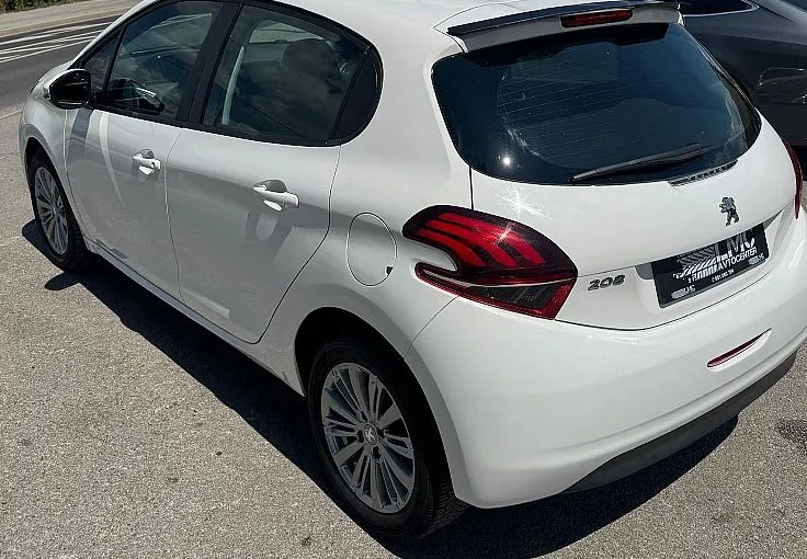 Zunanja slika - Peugeot 208 - 1.5 BlueHDi 102ks °6-PRESTAV° °OPRAVLJEN SERVIS° - 7