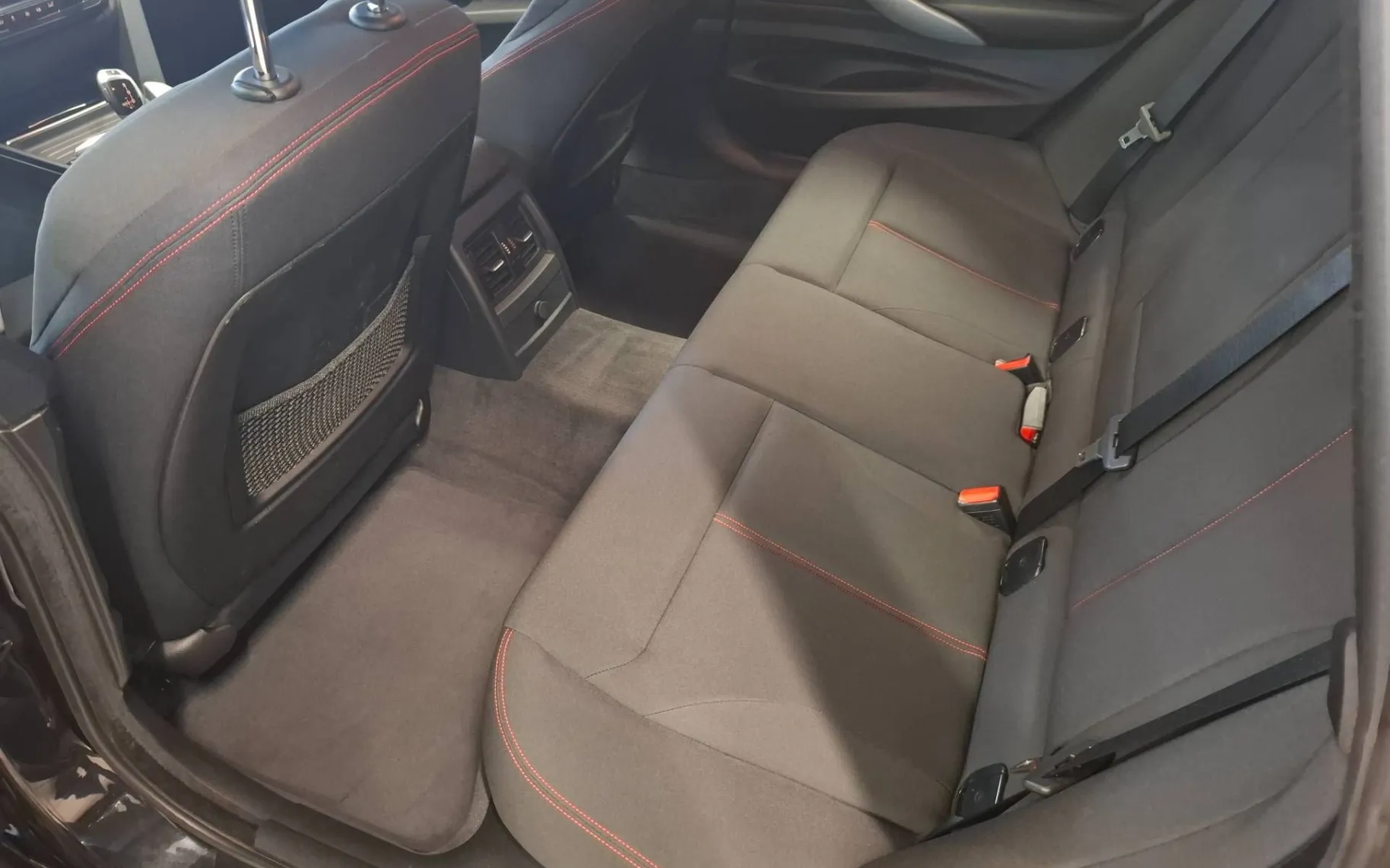 Zunanja slika - BMW serija 3 Gran Turismo: - 318d Gran Turismo PDC-TEMP.-LED-ALU-SLO-1LASTNIK - 6