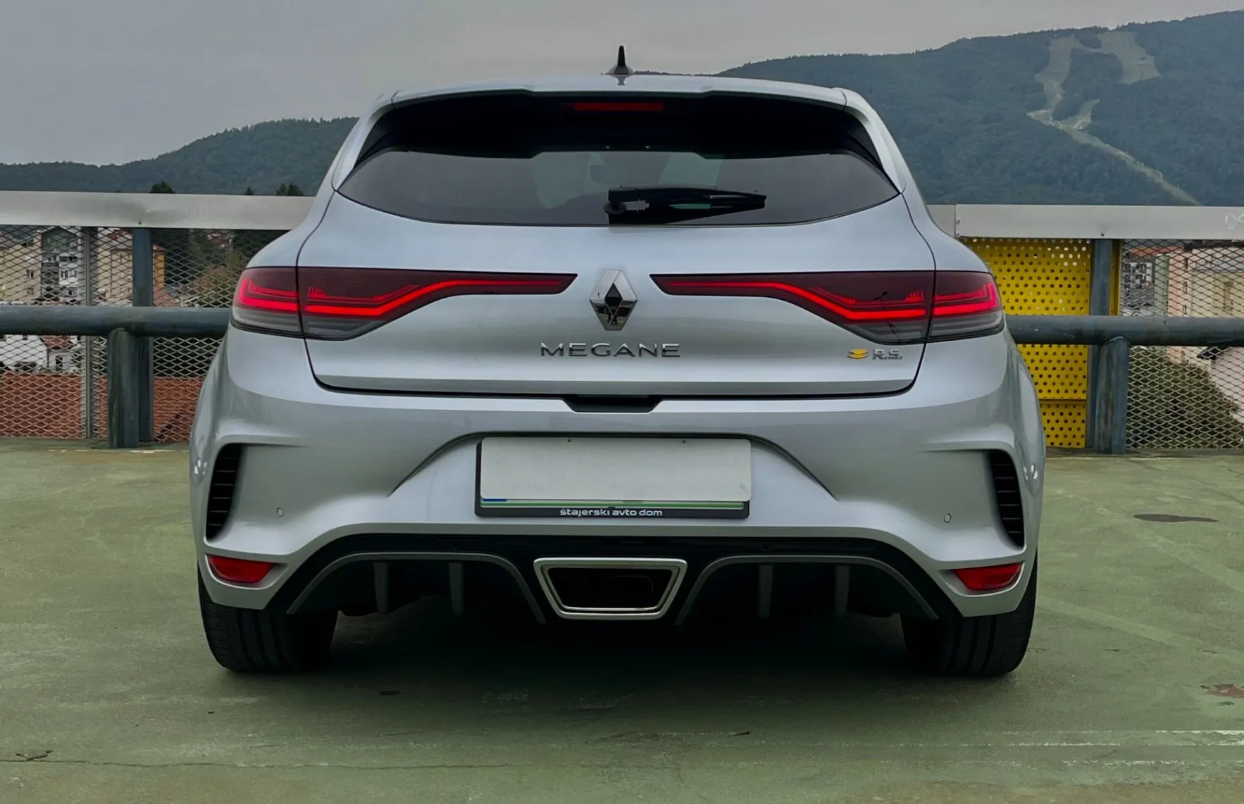 Zunanja slika - Renault Mégane - Megane RS TCe 300 EDC 4 CONTROL.VZR.KAM.LED.2XPDC - 6