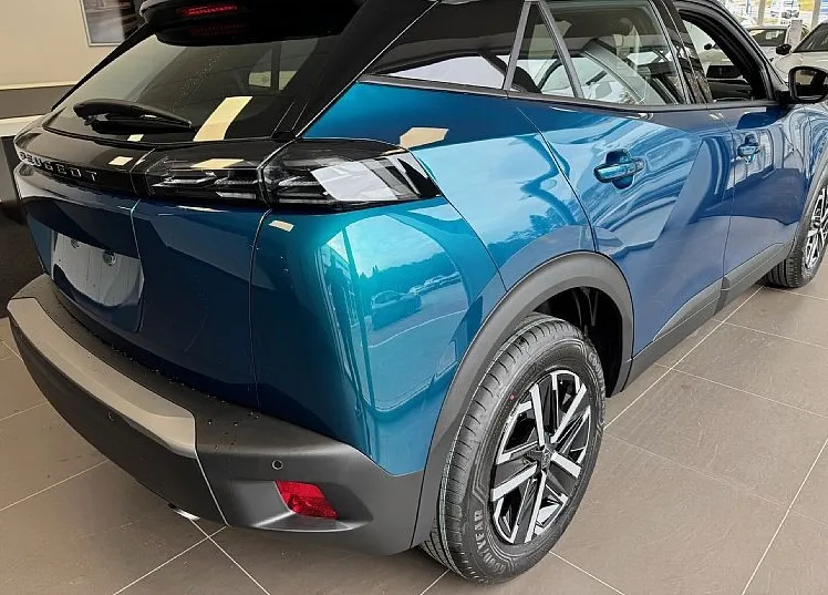 Zunanja slika - Peugeot 2008 - STYLE PureTech 100 - BON ZA ZIMSKE PNEVMATIKE - 2