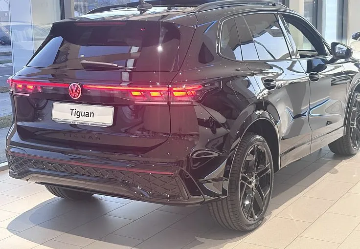 Zunanja slika - Volkswagen Tiguan - R-Line 4JOY 1.5 eHybrid DSG - 4