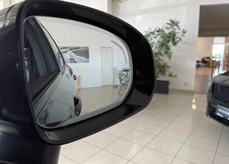 Zunanja slika - Volvo XC60 - T6 Plus Dark AWD PANO Harman Kardon - 25