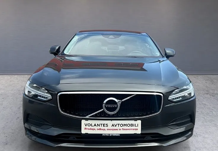 Zunanja slika - Volvo S90 - D3 Momentum Avt. - 5