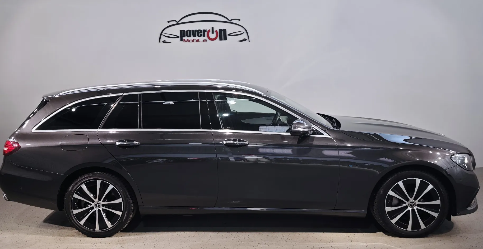 Zunanja slika - Mercedes-Benz E-Class - E300e PHEV ACC KAM NAVI LED PDC LANE VIRTUAL USNJE - 5