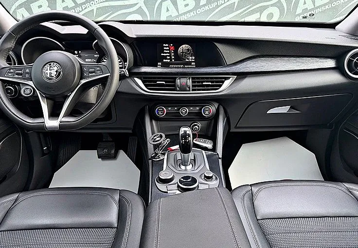 Zunanja slika - Alfa Romeo Stelvio - 2.2 Diesel 190 Super Avt. XENON+NAVI+KAMERA360+SLO - 9