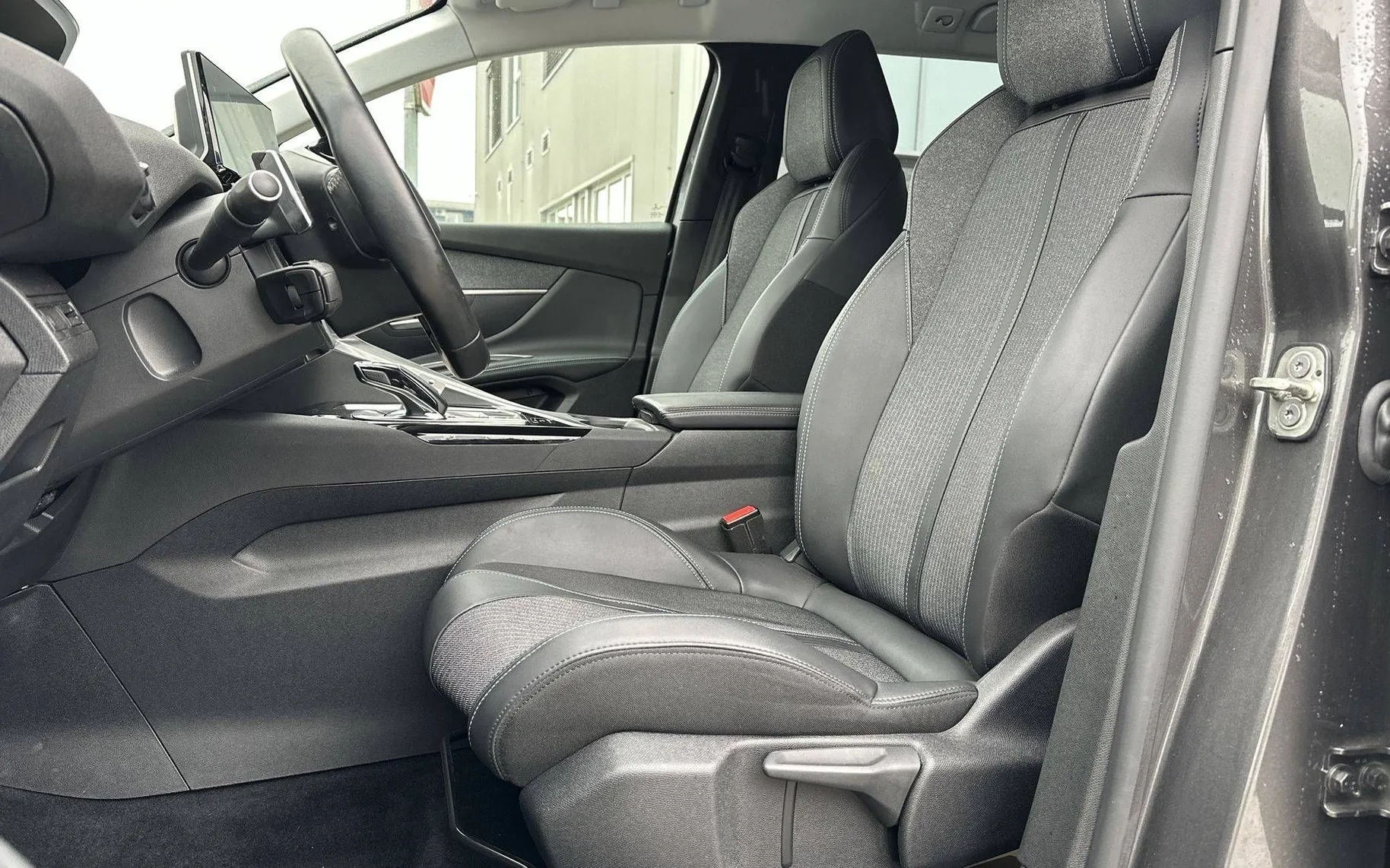 Zunanja slika - Peugeot 5008 - 1.5 BlueHDI 130 S S Allure Pack Avt. - 10
