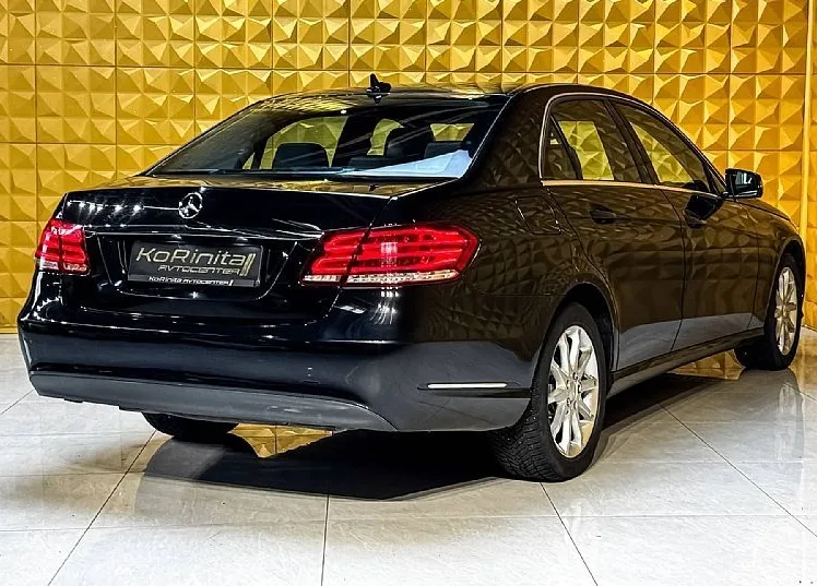 Zunanja slika - Mercedes-Benz E-Razred - E 200 CDI AUT.-NAVI.-TEMP.-F1-BREZ POLOGA... - 11