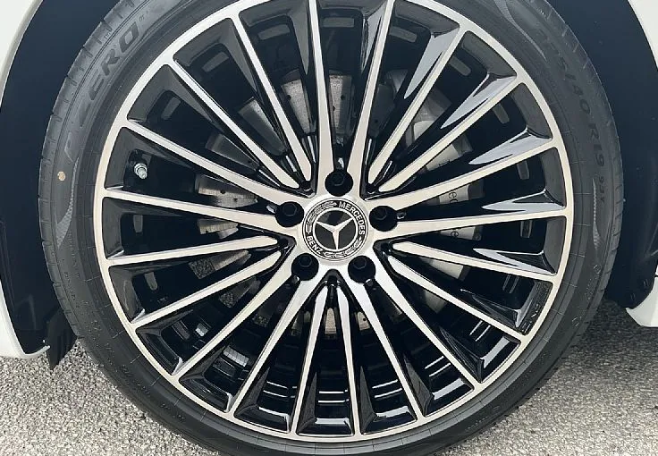 Zunanja slika - Mercedes-Benz C-Razred - 200 d AMG Line  TOP CENA - 10