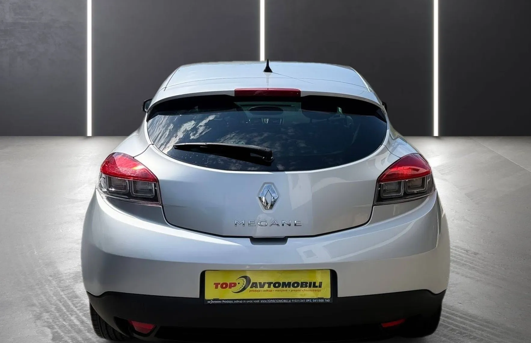 Zunanja slika - Renault Mégane - Megane 1.6 16V SLOVENSKO VOZILO REDNO SERVISIRANO TOP... - 6