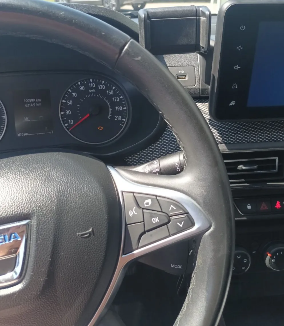 Zunanja slika - Dacia Sandero - 1.0 TCe 90 NAVI.TEMPOMAT.PDC - 12