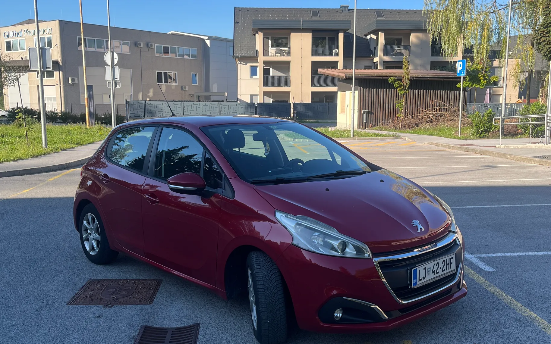 Zunanja slika - Peugeot - 208 1,2 VTi PureTech Active - 4