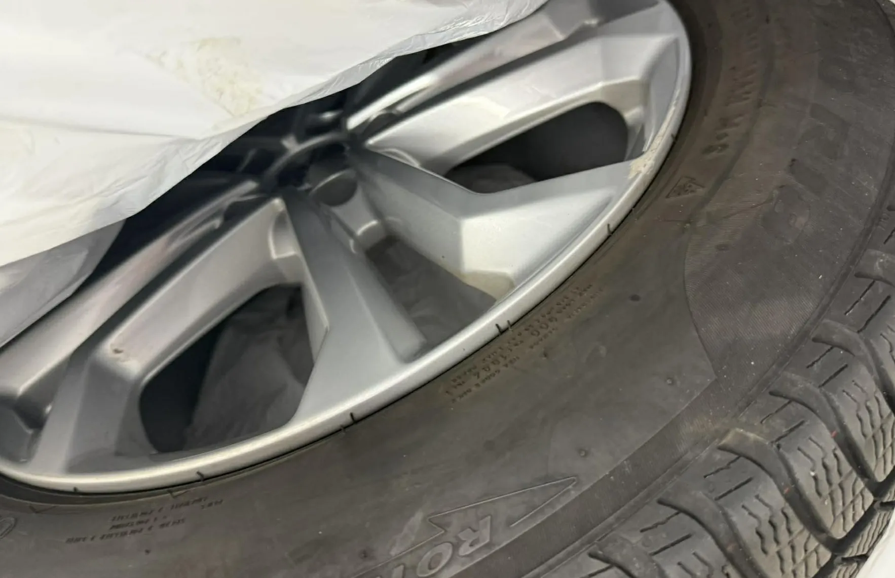 Zunanja slika - Ford Kuga - 2.5 Duratec PHEV ST-Line CVT KAMERA.NAVI.LED.ALU. - 8