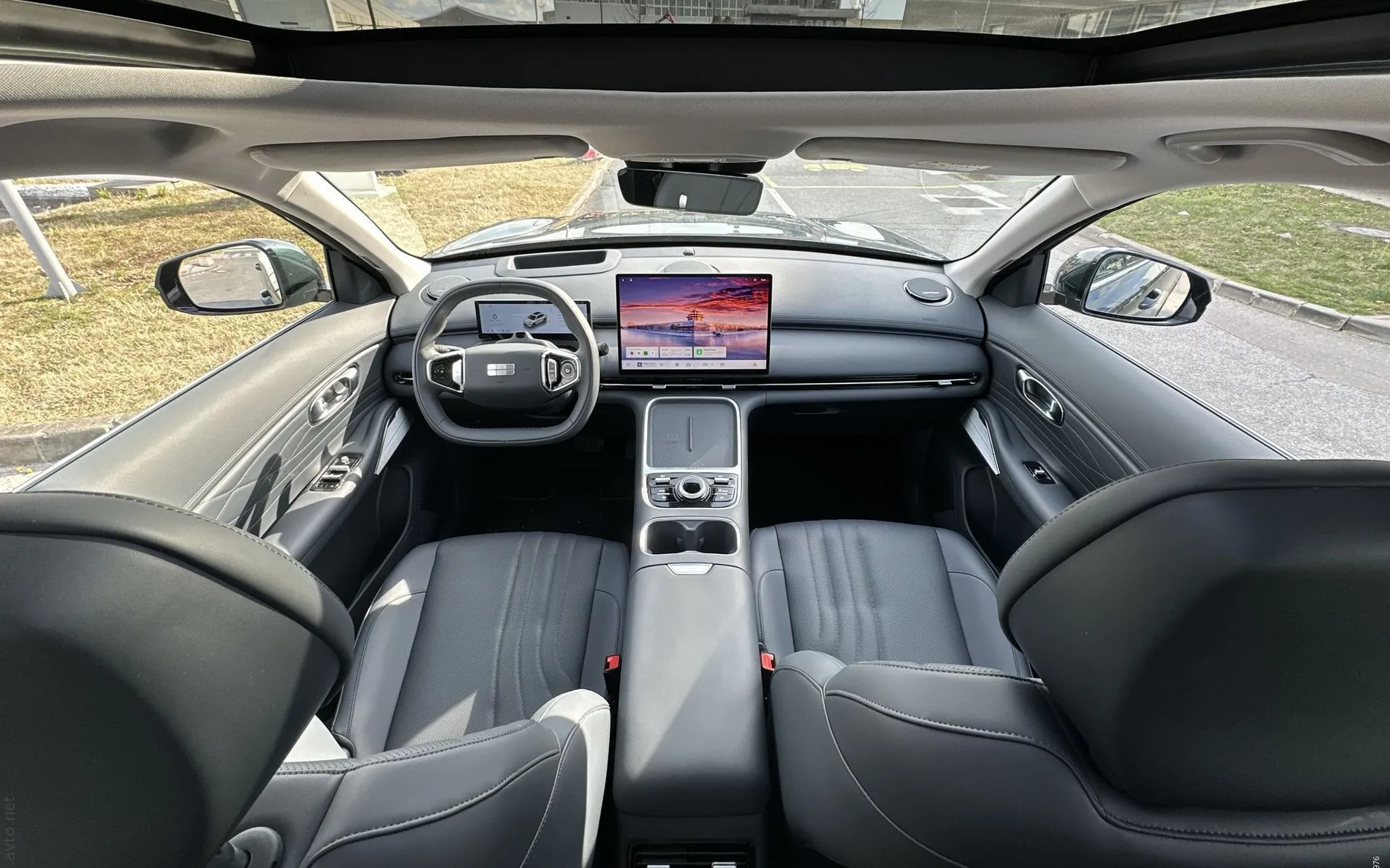 Notranja slika - Geely StarRay EM-i - MAX... - 11
