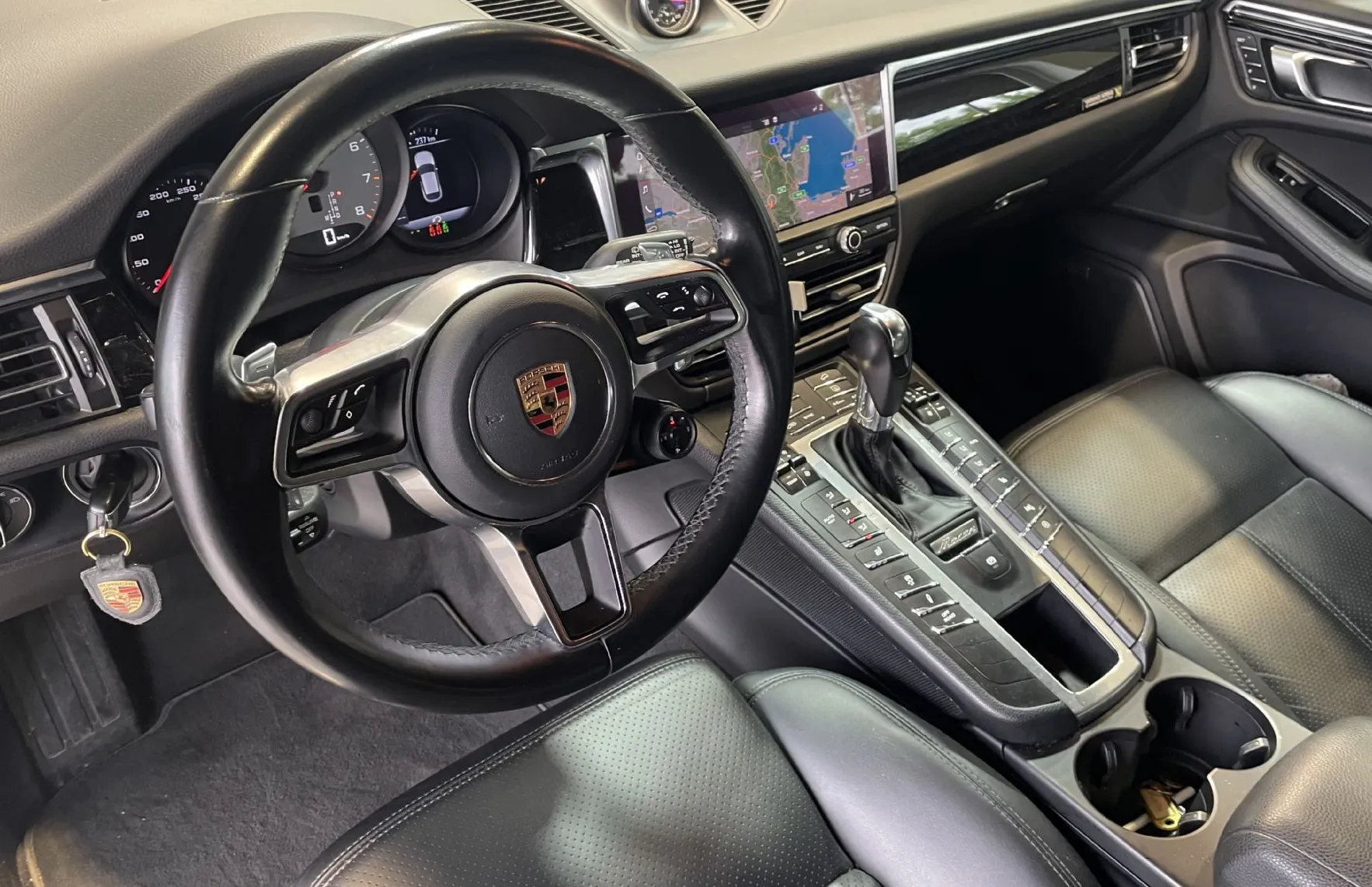 Zunanja slika - Porsche Macan - S-NAVIGACIJA-MEMORY-USNJE-BOSE-RADAR-KAMERA-LED-21 - 8
