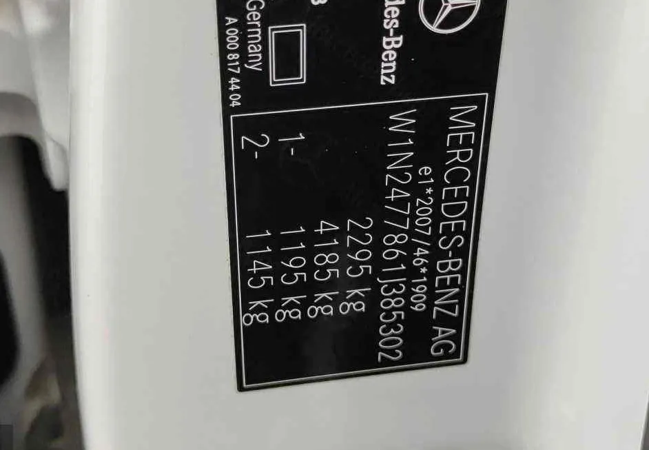 Zunanja slika - Mercedes-Benz GLA-Razred - GLA 250 e Avt.KAMERA.PANORAMA.LED.USNJE.NAVI.TOP - 8