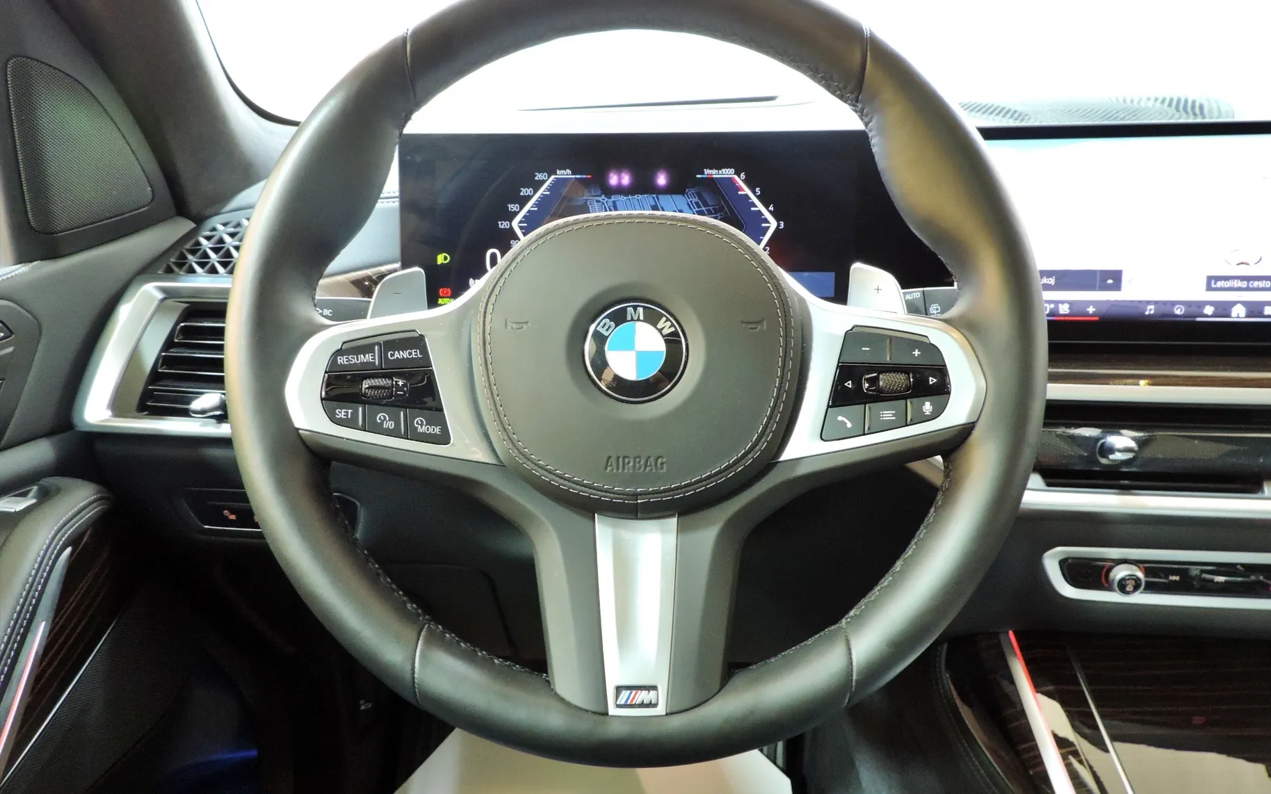 Zunanja slika - BMW serija X7 - X7 xDrive40d M SPORT SKY PANORAMA..... - 14