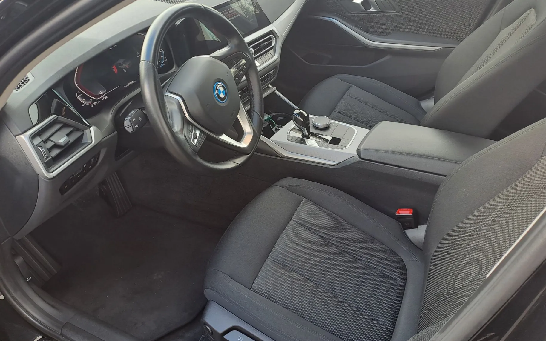Zunanja slika - BMW Serija 3 - : 320E  A T - 3