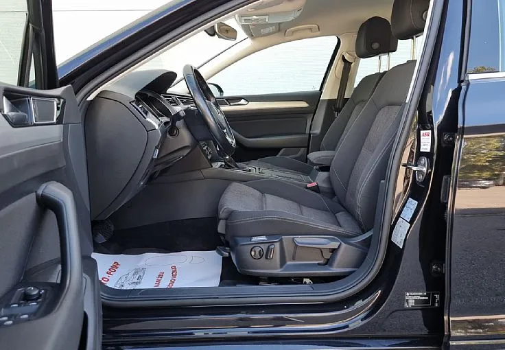 Zunanja slika - Volkswagen Passat - 2.0 TDI-110KW-DSG+VELIKI SERVIS-LED-NAVI - 6