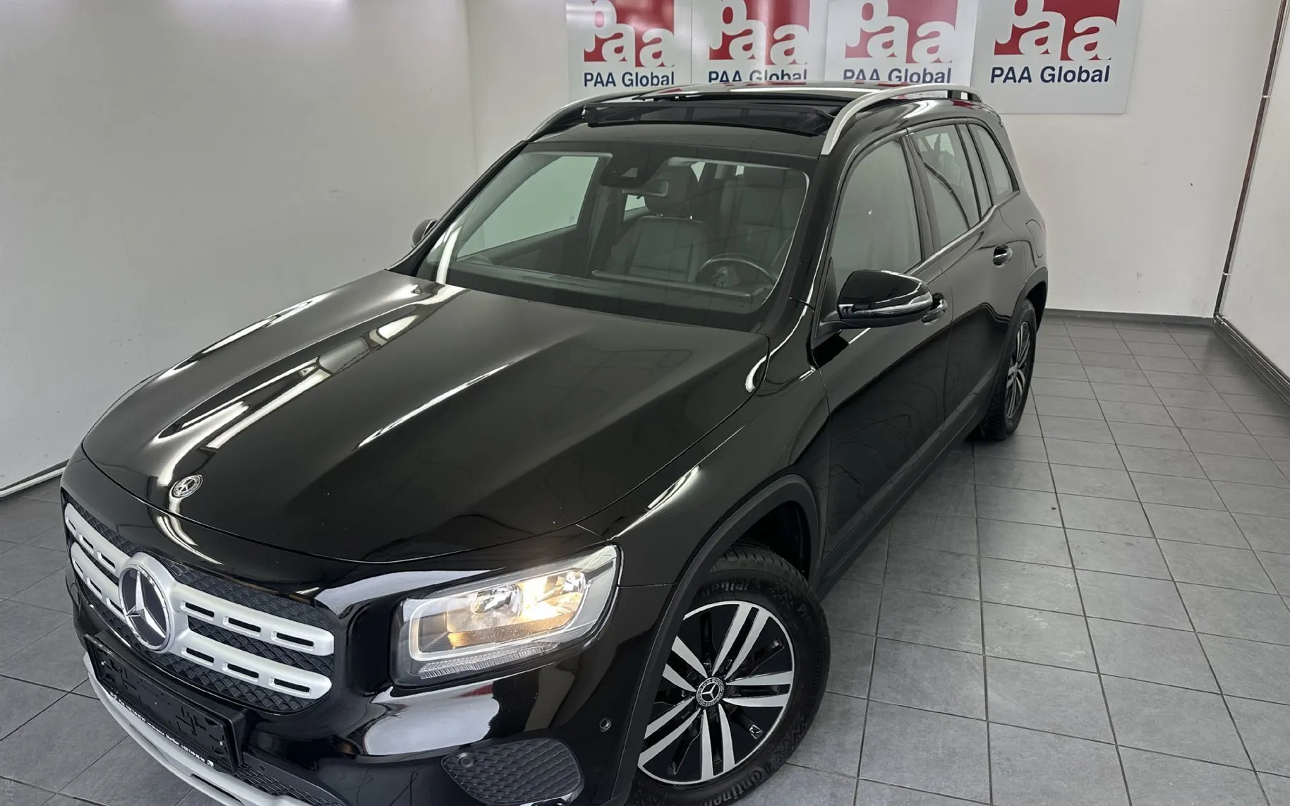 Zunanja slika - Mercedes-Benz GLB-Razred - GLB 200 d 4MATIC Avt.NEMŠKI.KAMERA.PANORAMA.NAVI - 1