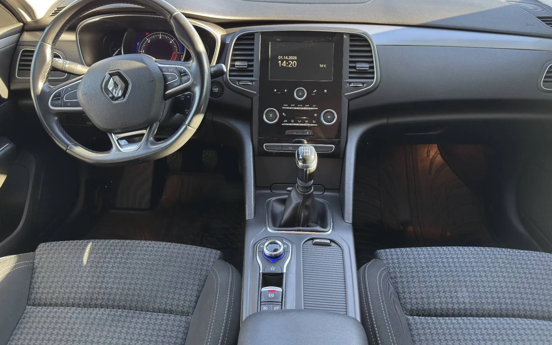 Zunanja slika - Renault Talisman - BUSINESS Energy dCi 130  KEYLESS GO-SLOVENSKI - 11