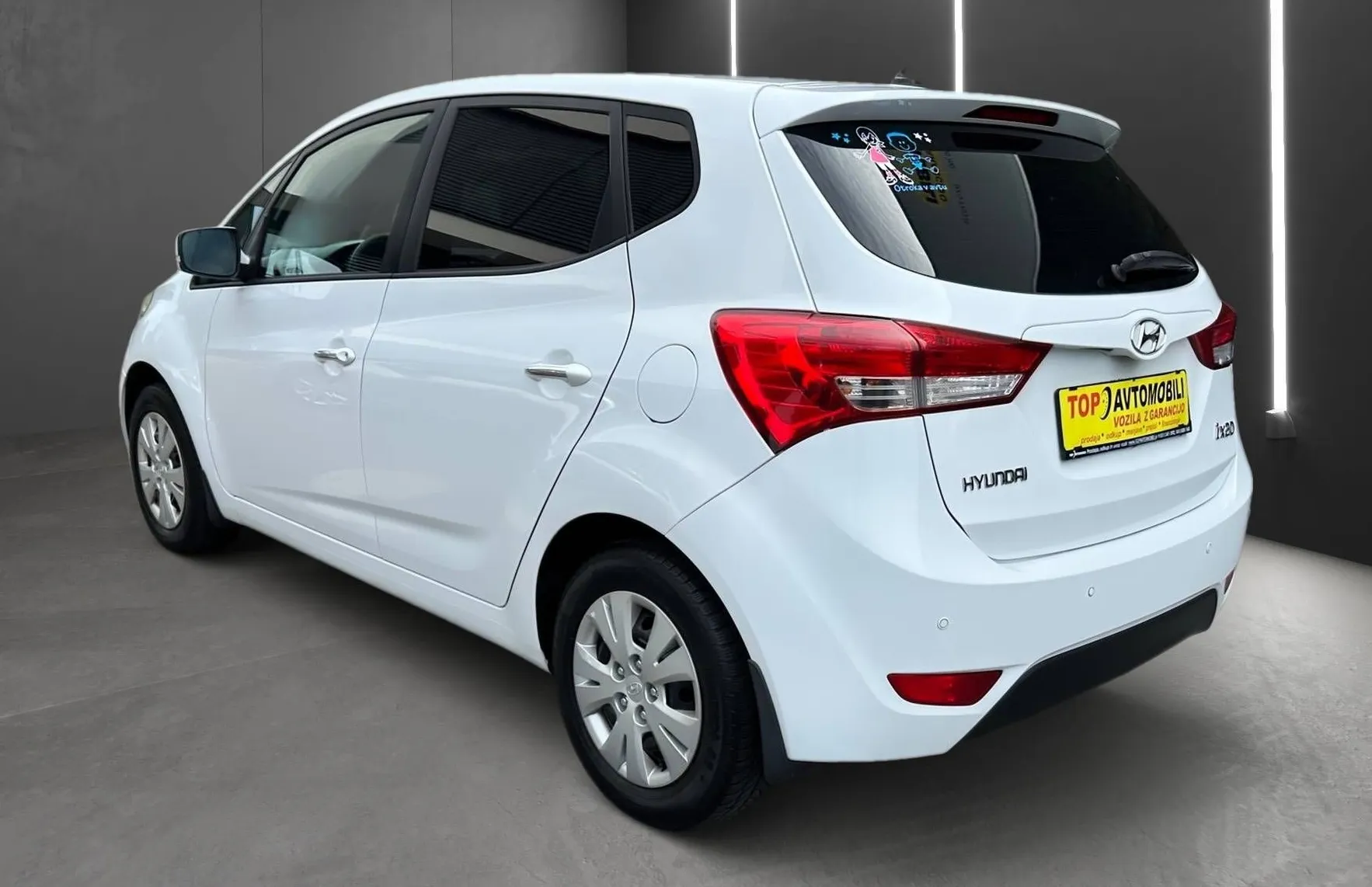 Zunanja slika - Hyundai ix20 - 1.6 MOŽNOST FINANCIRANJA BREZ POLOGA - 5