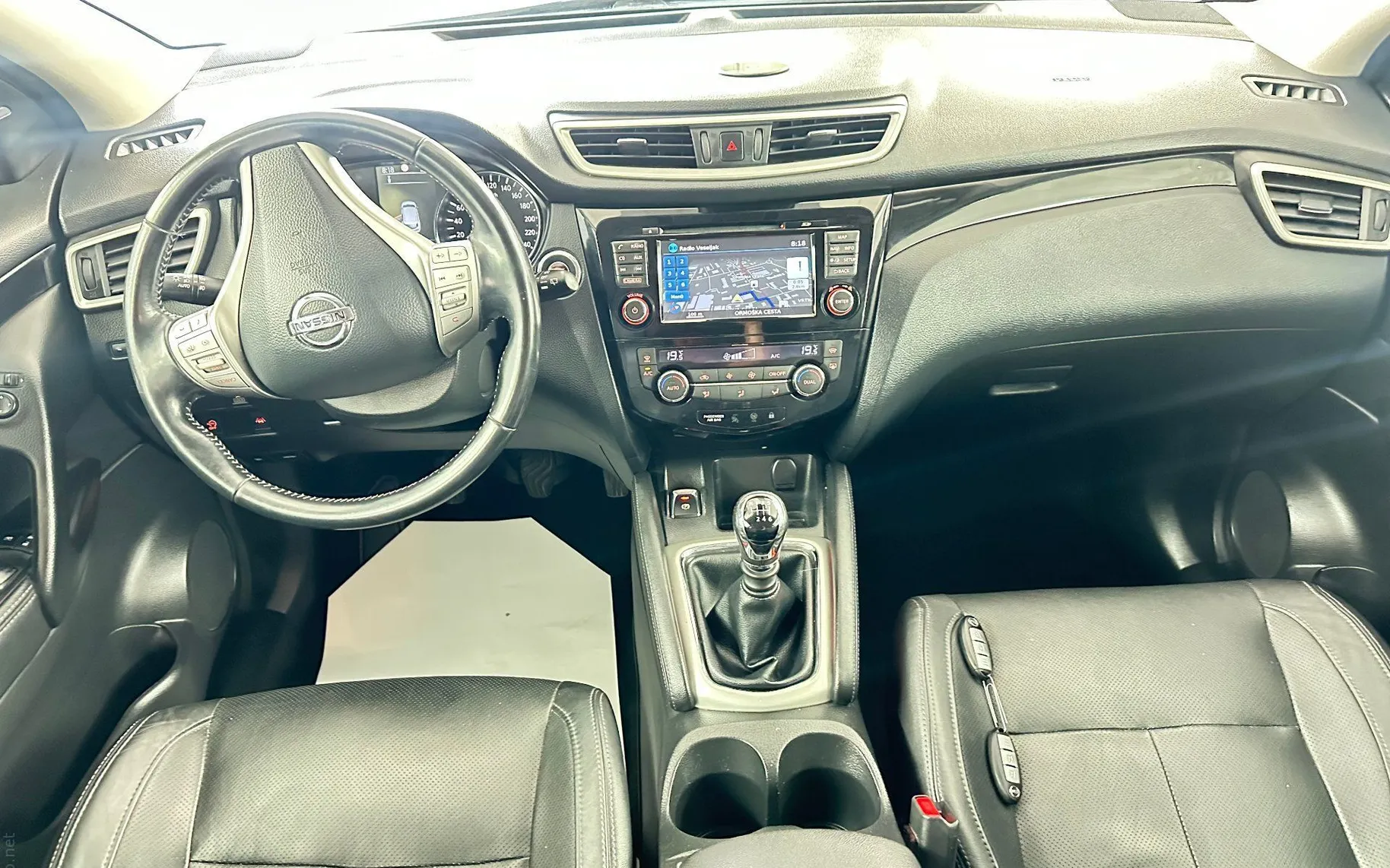 Zunanja slika - Nissan Qashqai - 1.6 dCi.Tekna.130.am.4x4.usnje.kamera.navi.117.000 - 19