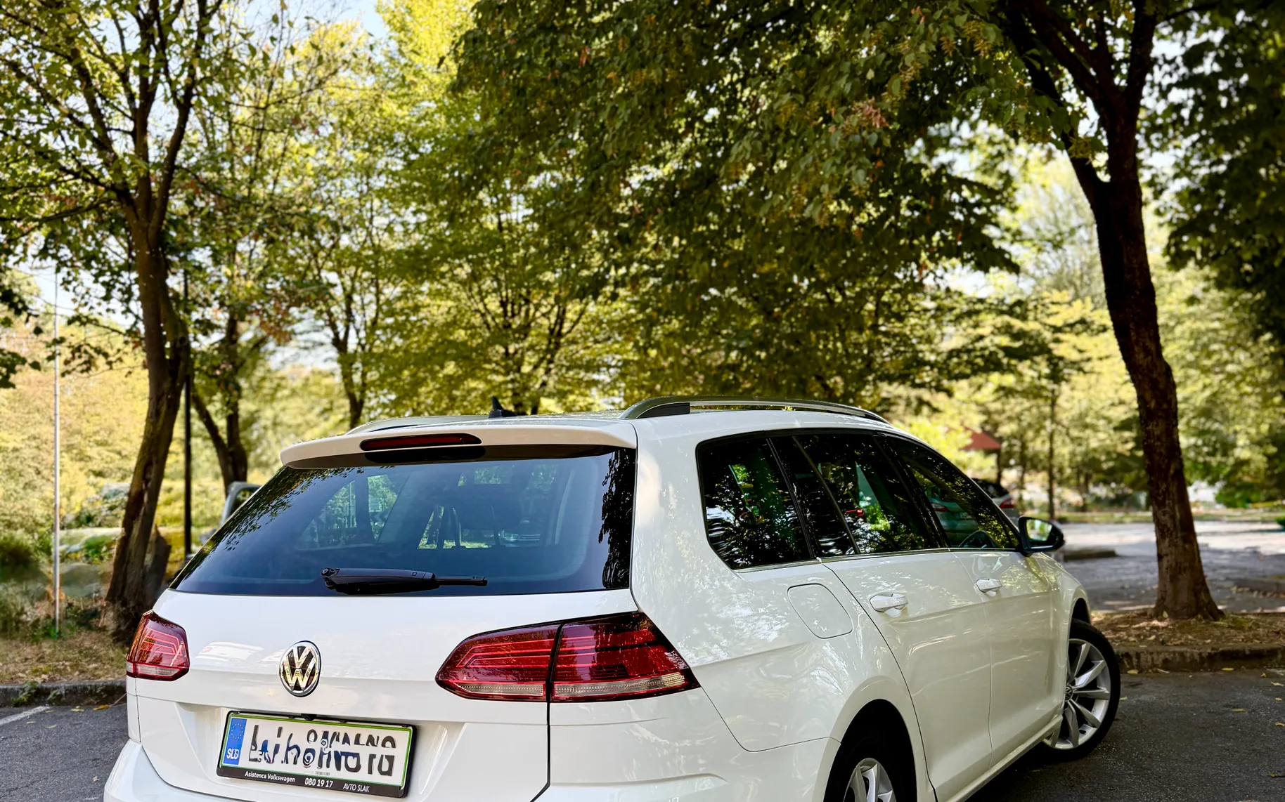 Zunanja slika - Volkswagen Golf - Variant - 2