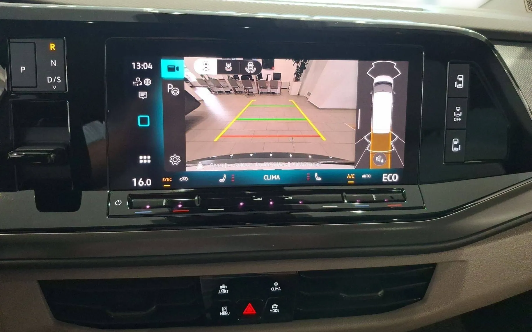 Notranja slika - Volkswagen Multivan - T7 1.5 TSI eHybrid 4M L2 Limited DSG - 9