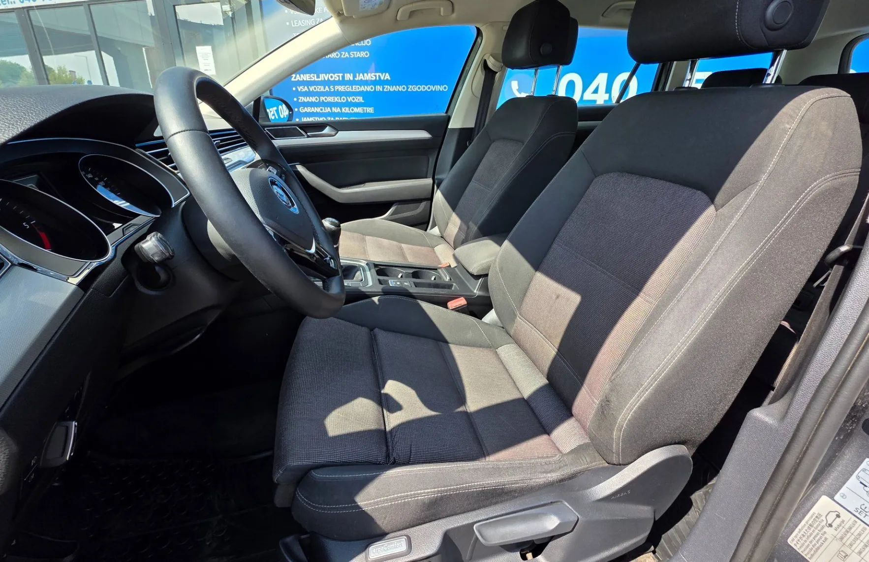 Zunanja slika - Volkswagen Passat - Variant 4motion 2.0 TDI BMT Comfortline - 8