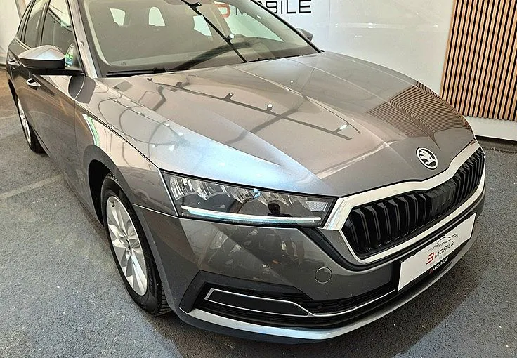 Zunanja slika - Škoda Octavia - Combi 2.0 TDI Ambition DSG VIRTUAL-LANE-KAMERA - 2