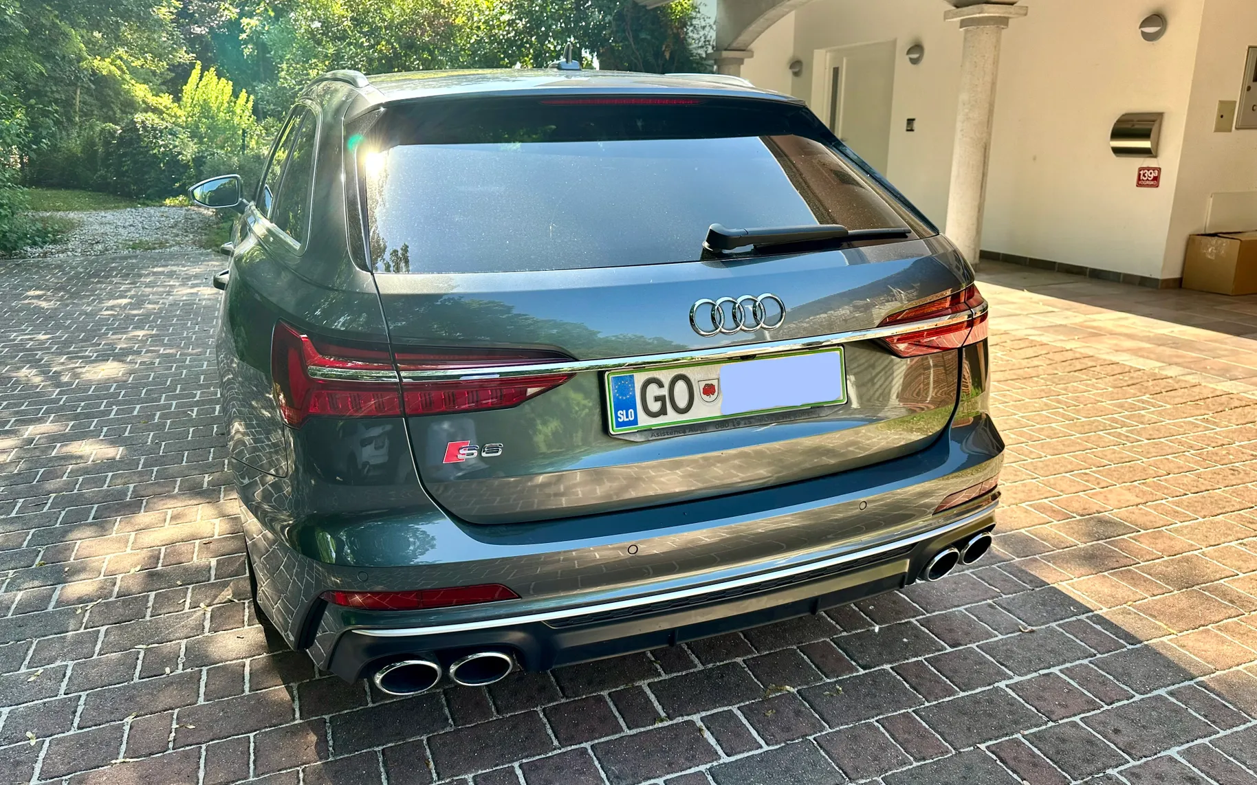 Zunanja slika - Audi A6 - s6 - 3