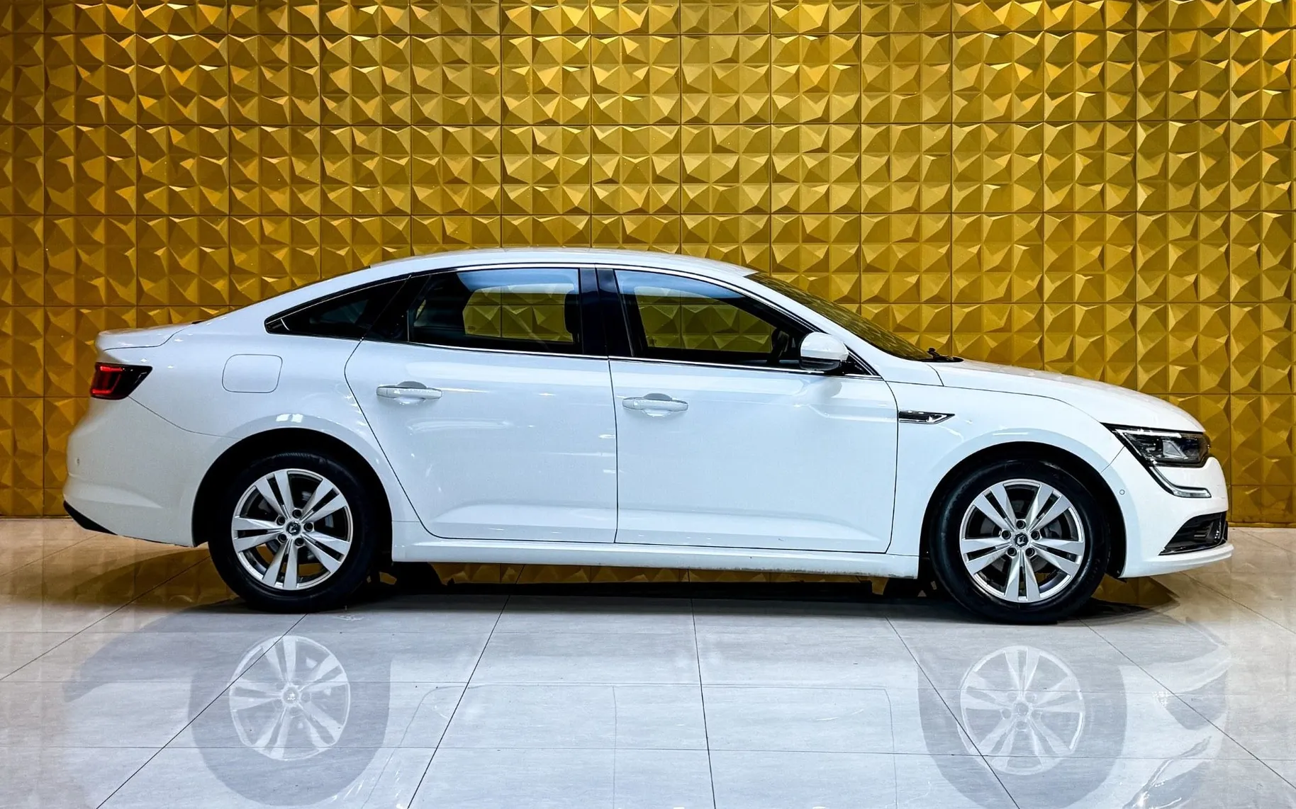 Notranja slika - Renault Talisman - 1.6 DCI - NAVI - TEMP - 12